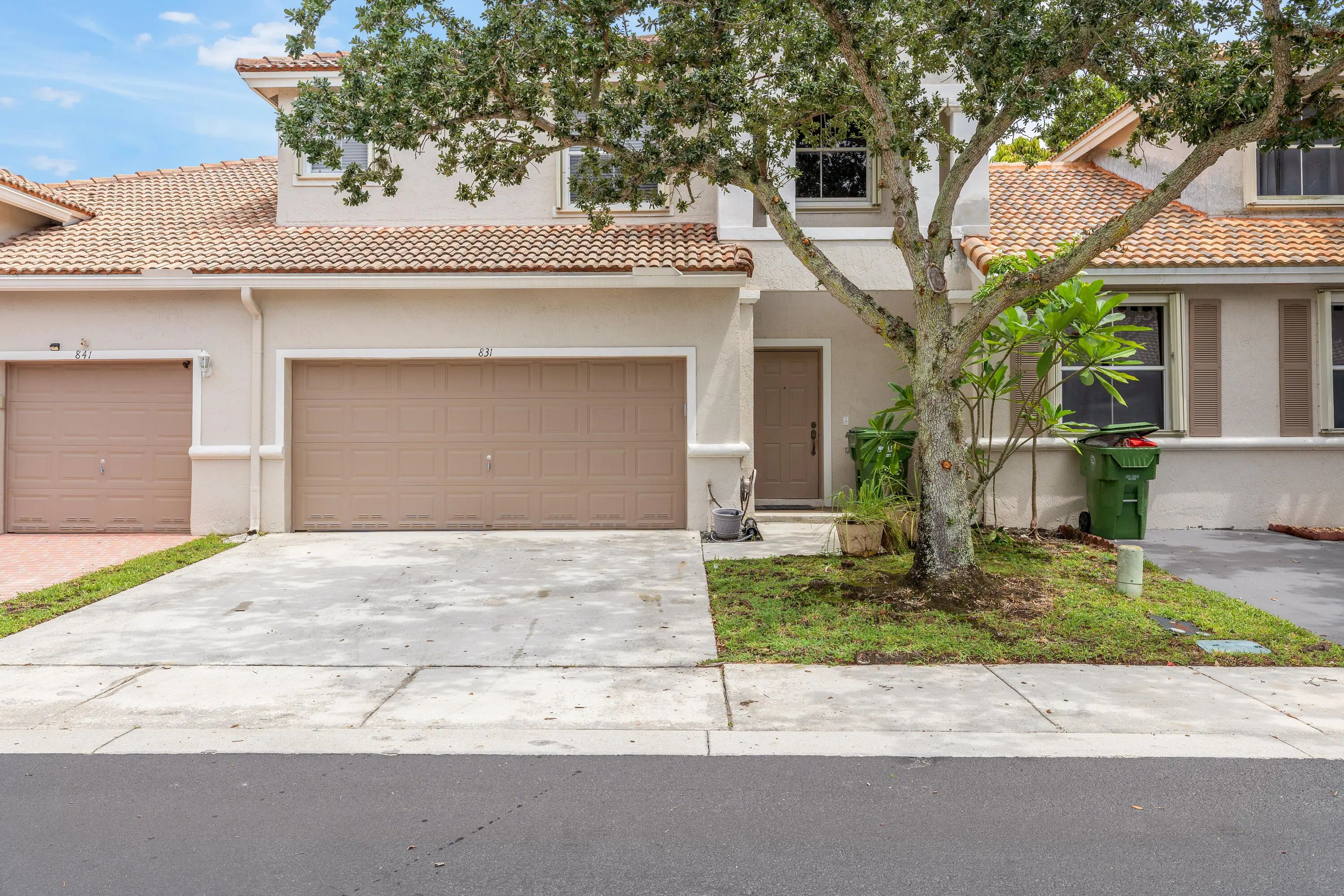 831 Nw 130th Avenue, Pembroke Pines