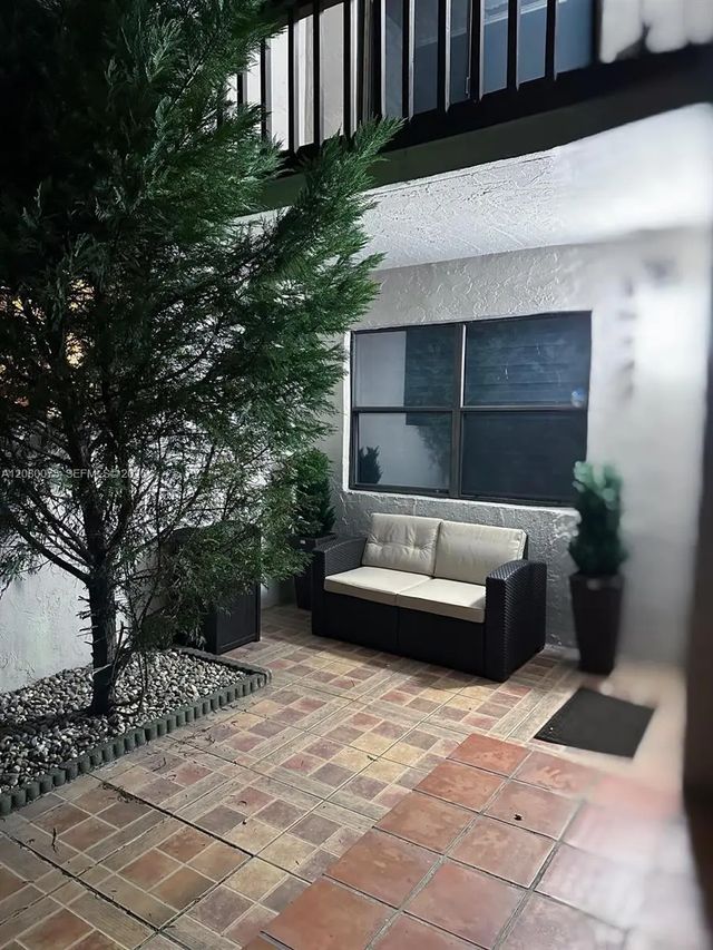 2 of 41 - 10182 Nw 41st Street #100-9, Doral, FL