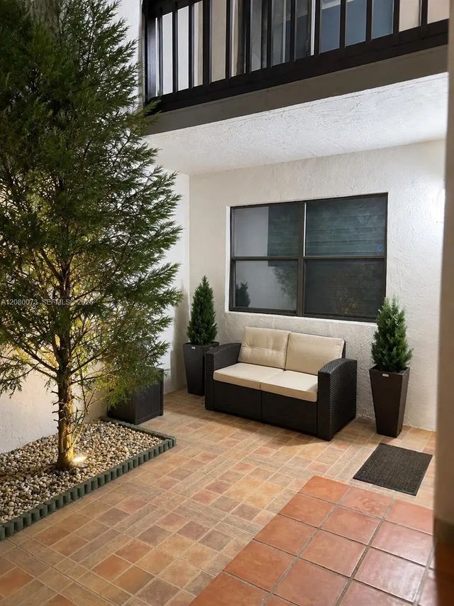 3 of 41 - 10182 Nw 41st Street #100-9, Doral, FL