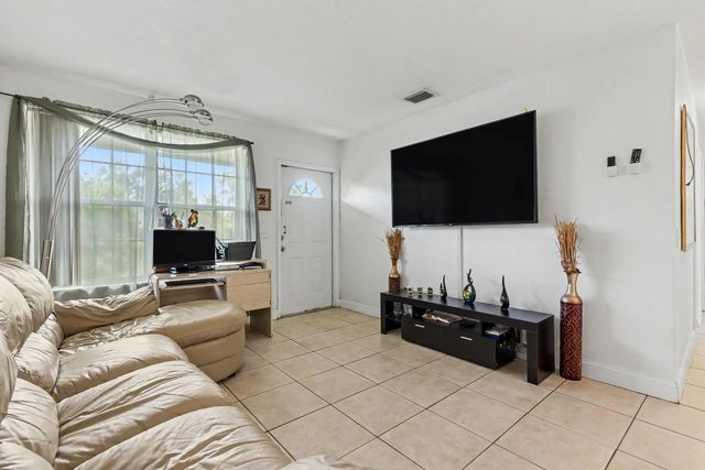 5 of 26 - 6714 Atlanta Street, Hollywood, FL