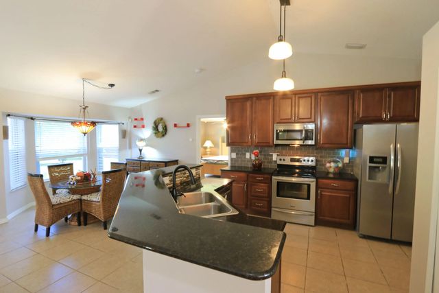4 of 35 - 1901 Sw Lewis Street, Port St. Lucie, FL