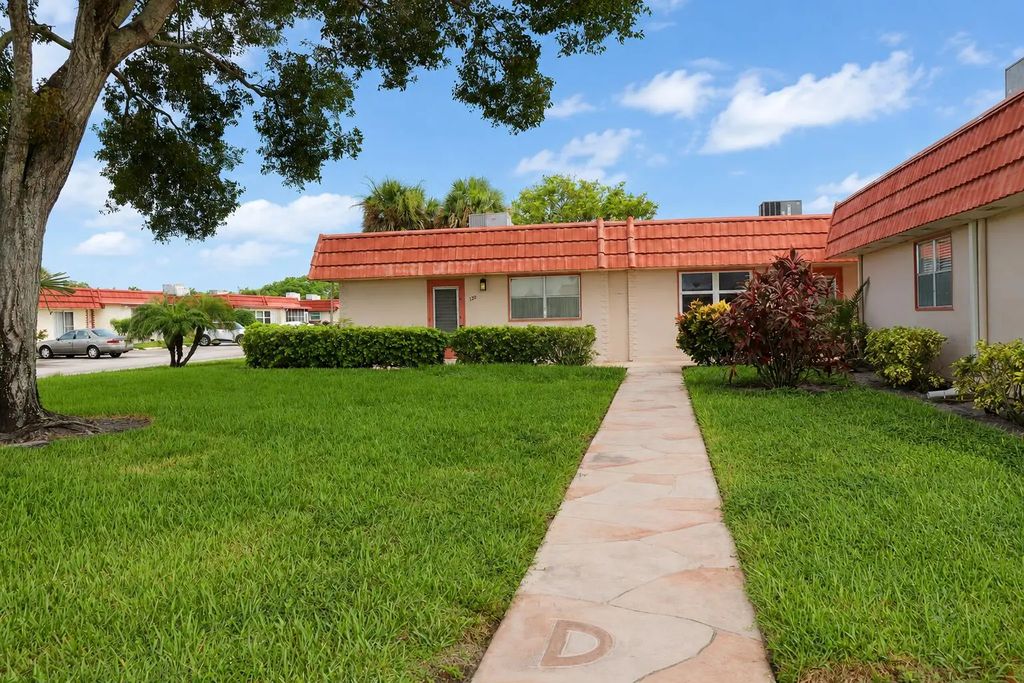120 Seville E, Delray Beach