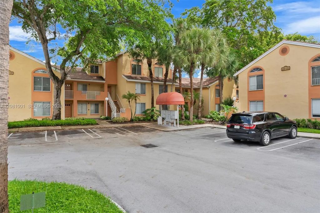 1178 Coral Club Drive #1178, Coral Springs