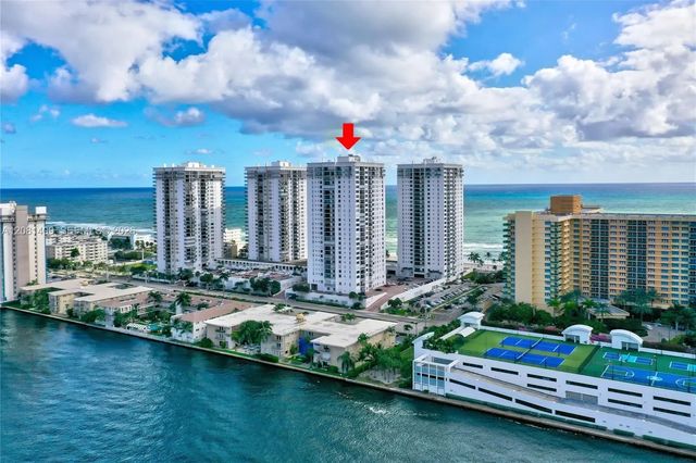 2 of 36 - 2401 S Ocean Drive #1906, Hollywood, FL