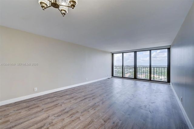 4 of 36 - 2401 S Ocean Drive #1906, Hollywood, FL