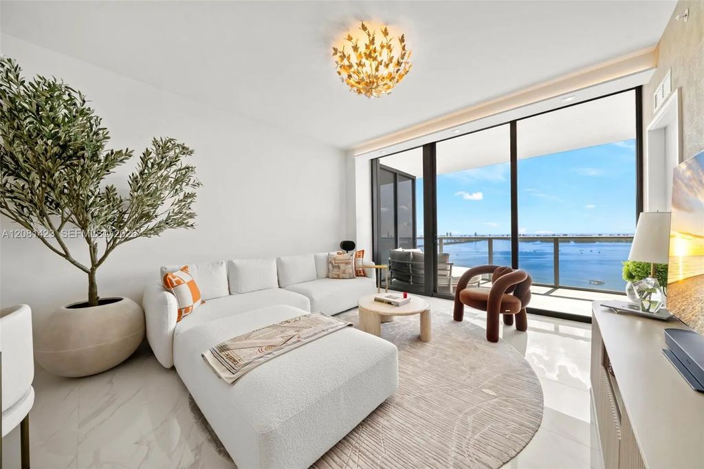 700 Ne 24th Street #4404, Miami