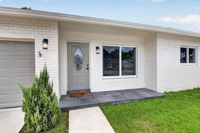 2 of 20 - 9686 Sw 2nd Street, Boca Raton, FL