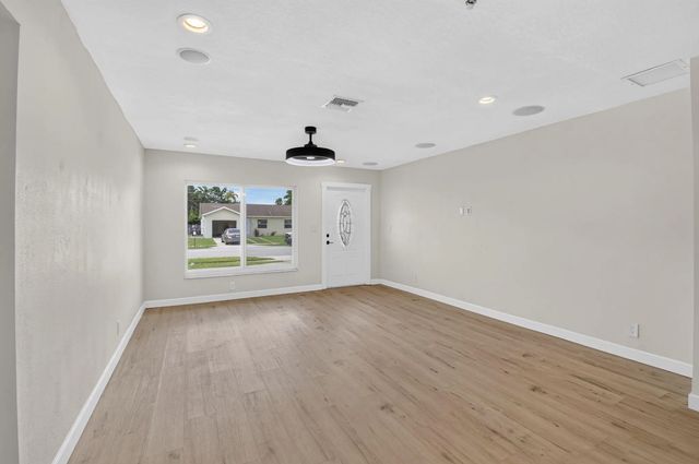 4 of 20 - 9686 Sw 2nd Street, Boca Raton, FL