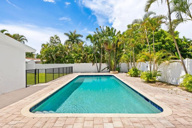 2 of 28 - 413 Ne 25th Avenue, Pompano Beach, FL