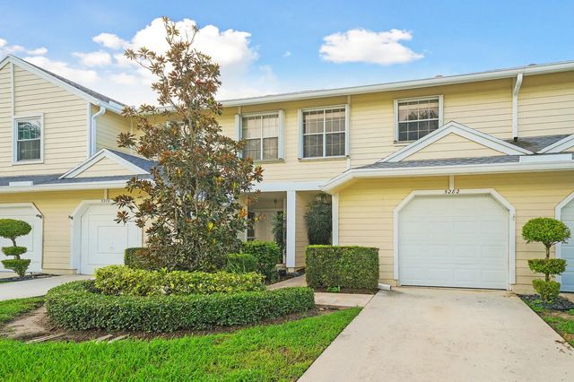 5282 Sapphire Valley, Boca Raton