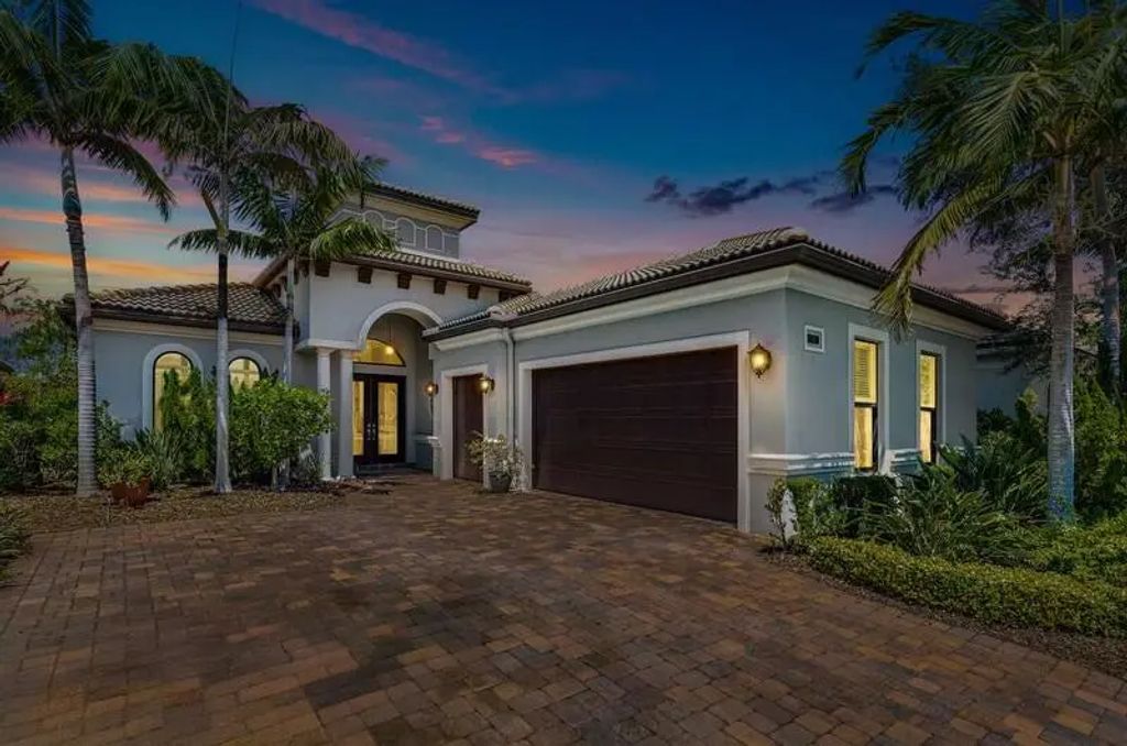 183 Calmo Circle, Port St. Lucie