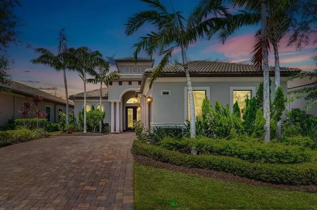 2 of 37 - 183 Calmo Circle, Port St. Lucie, FL