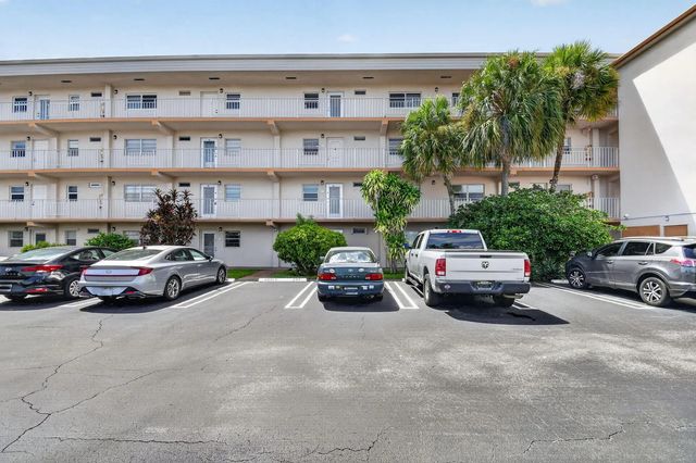3 of 49 - 230 Ne 26th Avenue #412, Boynton Beach, FL