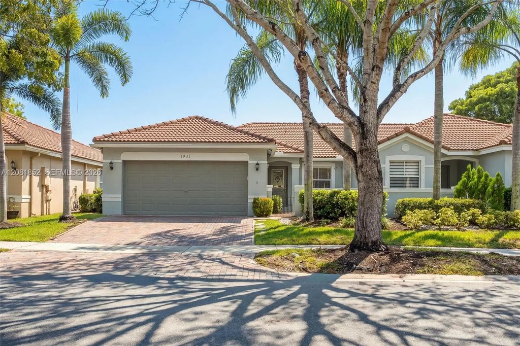 1931 Pisces Terrace, Weston