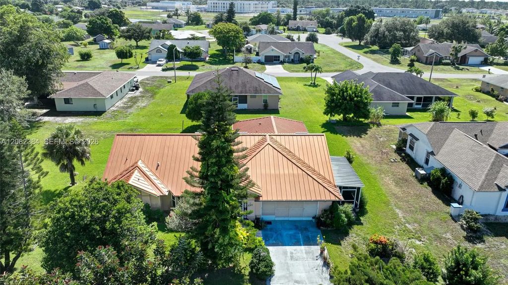 237 Lauberge Court, Lehigh Acres