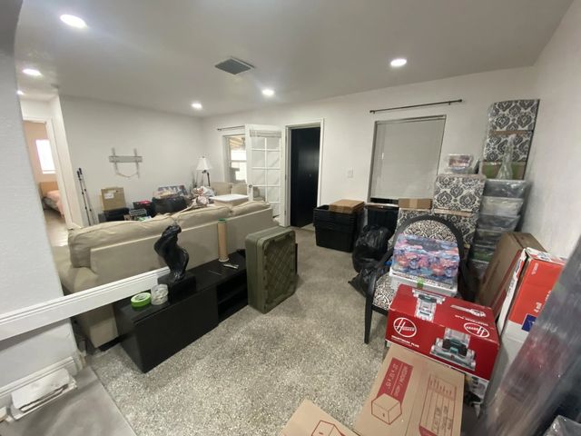 4 of 40 - 6910 Sw 24th Street, Miramar, FL