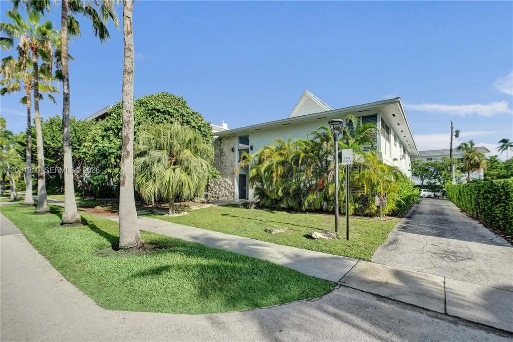 195 Sunrise Drive #7, Key Biscayne