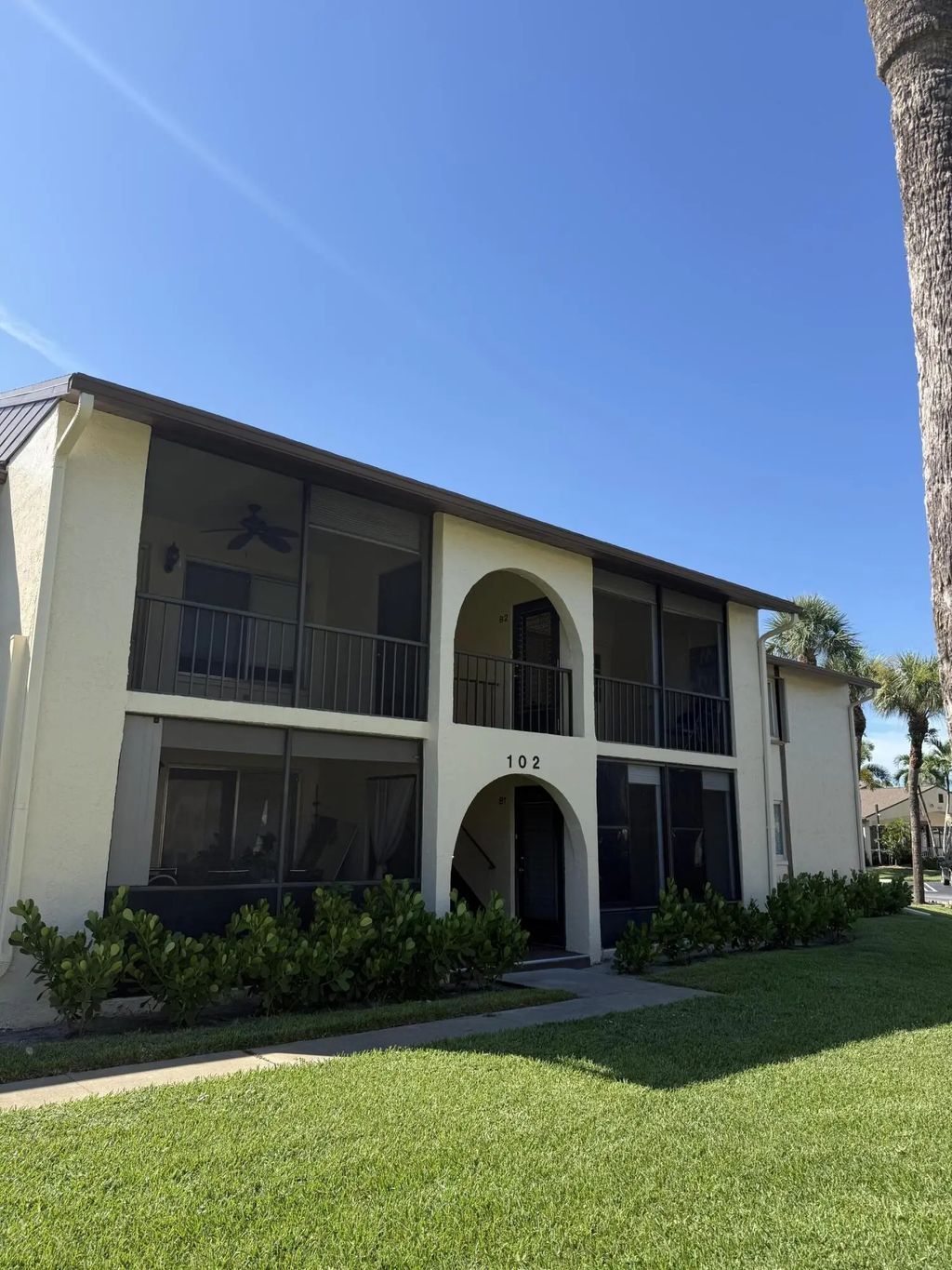 102 Lake Pine Circle #c-2, Greenacres
