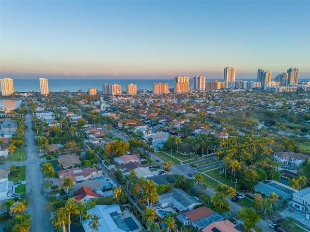 2 of 96 - 1025 Washington Street, Hollywood, FL