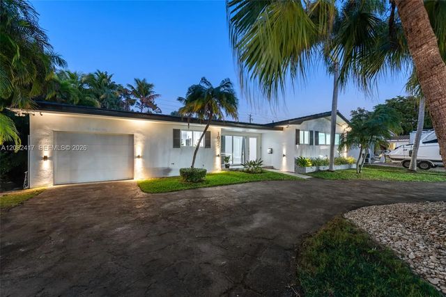3 of 96 - 1025 Washington Street, Hollywood, FL