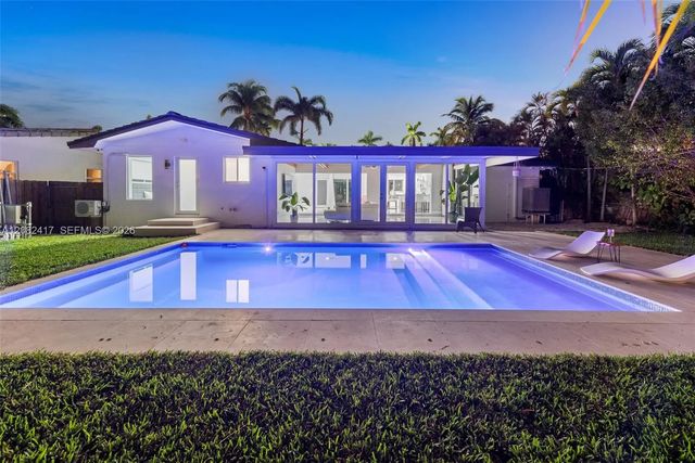 4 of 96 - 1025 Washington Street, Hollywood, FL