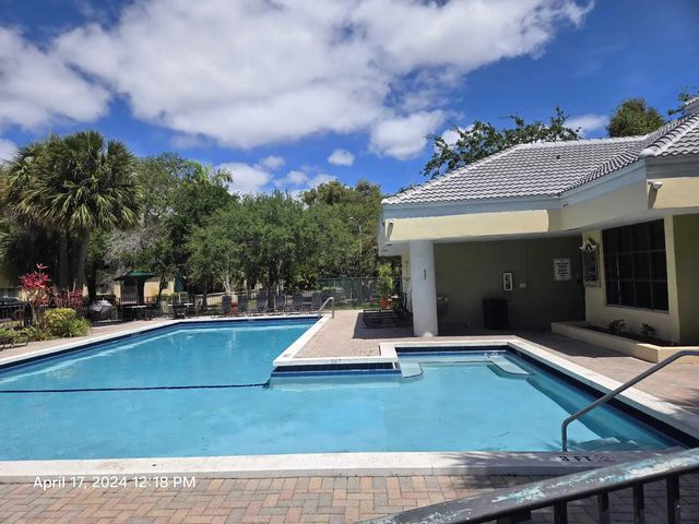 2445 Sw 18th Terrace #1120, Fort Lauderdale