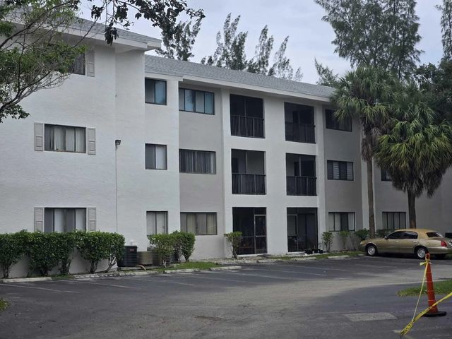 3 of 25 - 2445 Sw 18th Terrace #1120, Fort Lauderdale, FL