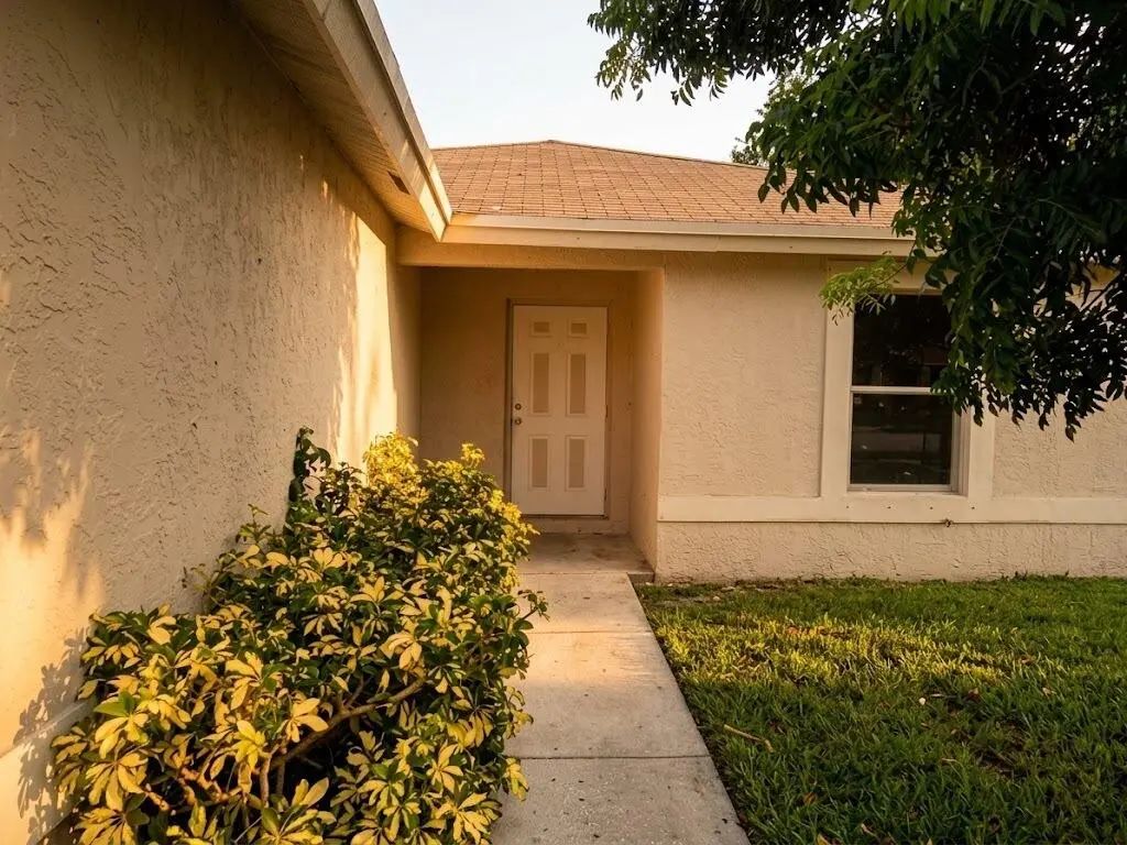 2711 Nw 13th Street, Fort Lauderdale