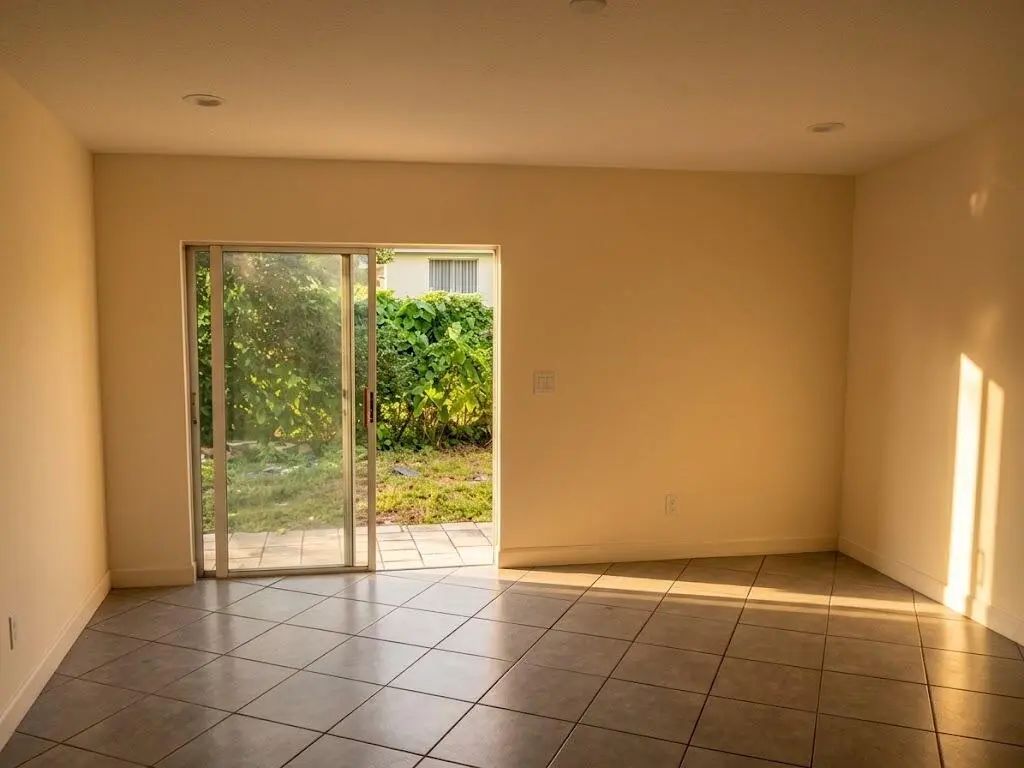 2711 Nw 13th Street, Fort Lauderdale