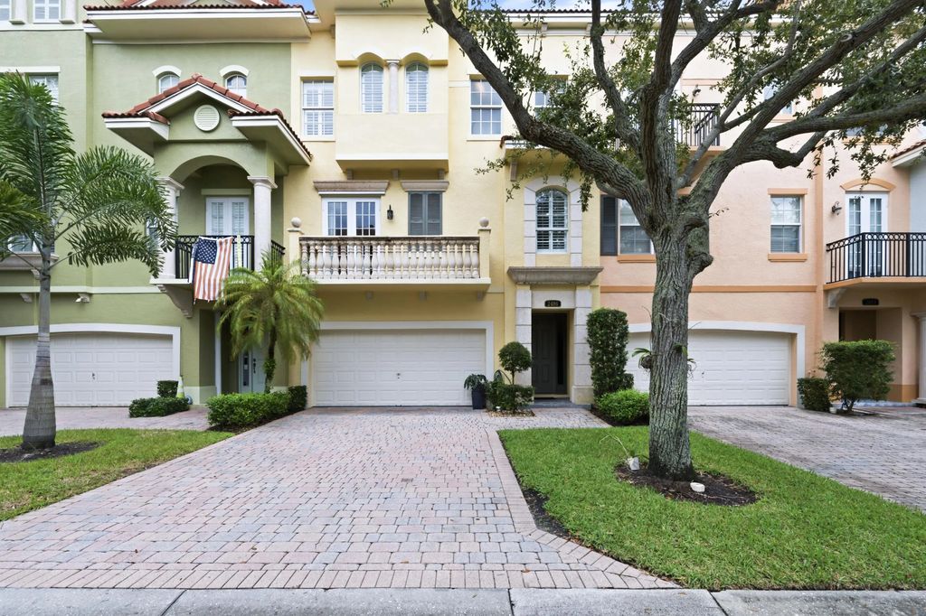 2486 San Pietro Circle, Palm Beach Gardens