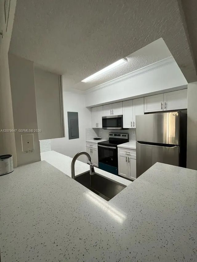 5 of 22 - 215 Sw 117th Terrace #14204, Pembroke Pines, FL