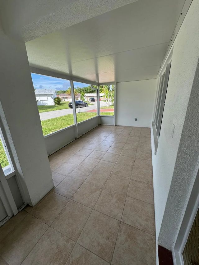 4 of 32 - 4734 Nw 49th Court, Tamarac, FL