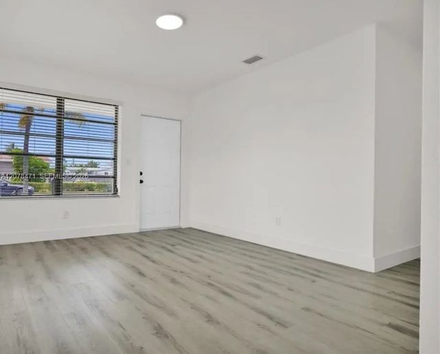 3 of 17 - 10720 Sw 147th Street, Miami, FL