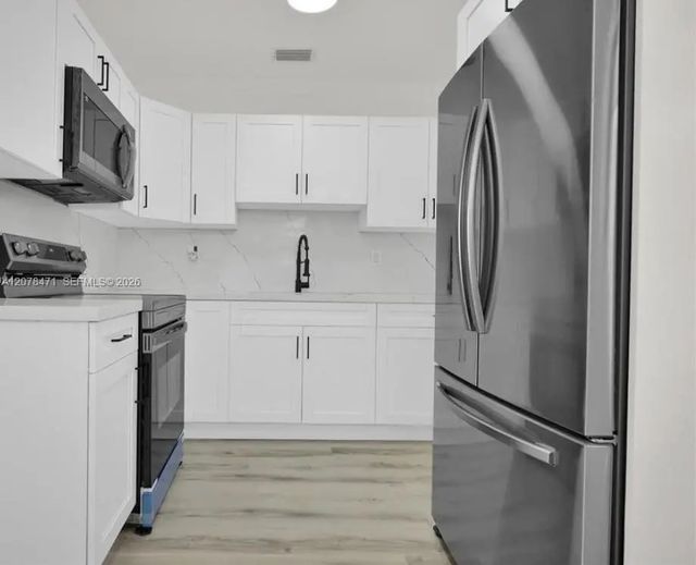 5 of 17 - 10720 Sw 147th Street, Miami, FL