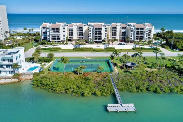 3 of 63 - 19670 Beach Road #phb4, Tequesta, FL