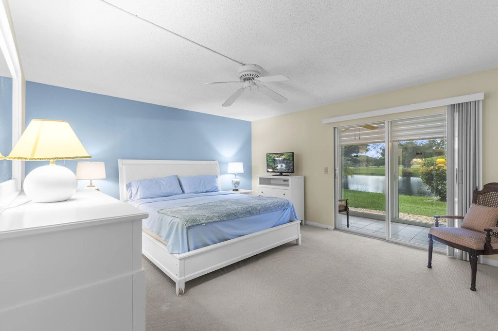 1145 Cambridge G, Deerfield Beach