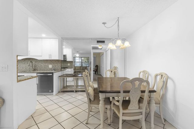 5 of 55 - 1145 Cambridge G, Deerfield Beach, FL