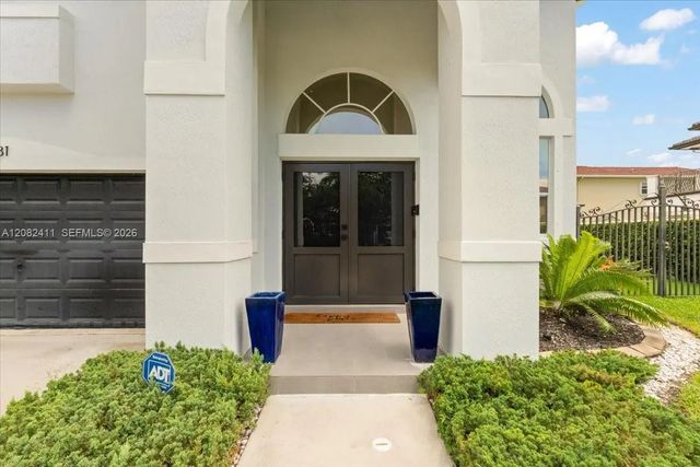 5 of 39 - 15931 Sw 61st Lane, Miami, FL