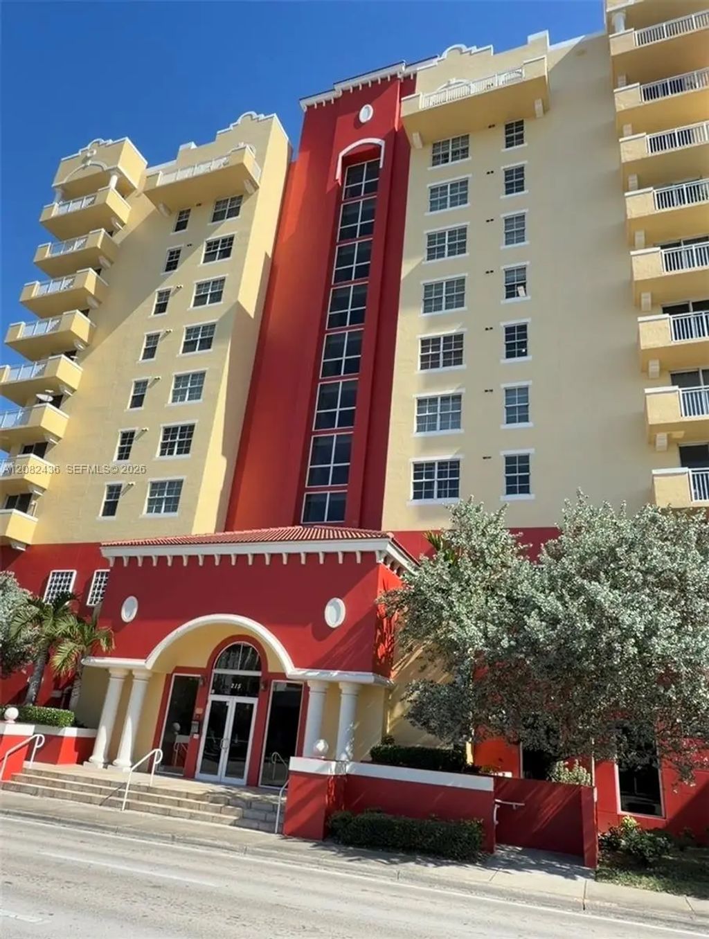 215 Sw 42nd Avenue #803, Miami