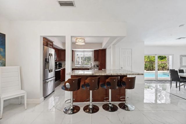 4 of 25 - 1243 Garfield Street, Hollywood, FL