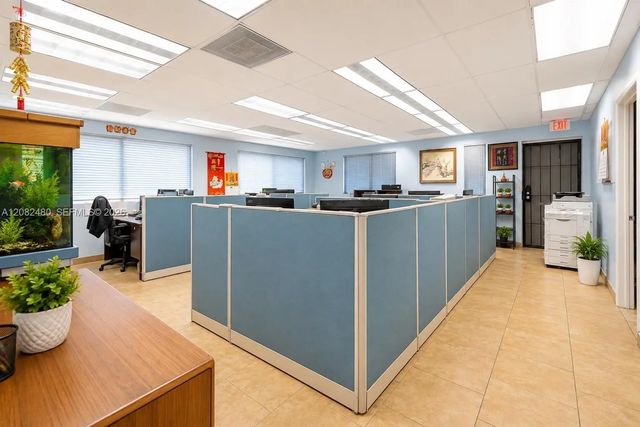 4 of 31 - 6575 Nova Drive, Davie, FL