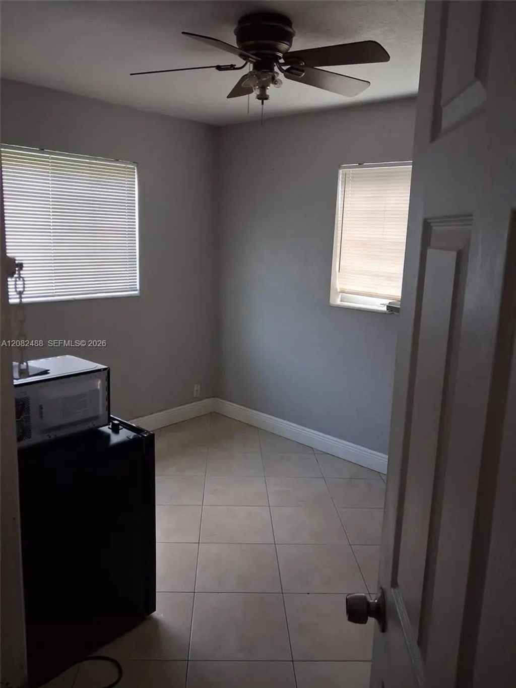 1050 Nw 25th Avenue, Fort Lauderdale