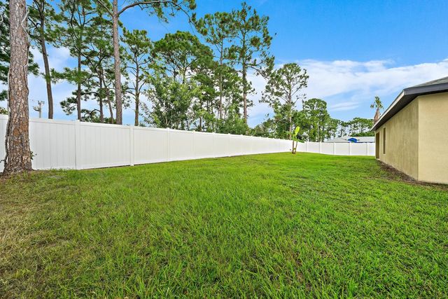 3 of 25 - 790 Nw Kingston Street, Port St. Lucie, FL