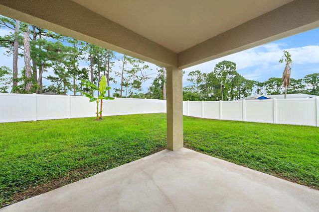 4 of 25 - 790 Nw Kingston Street, Port St. Lucie, FL