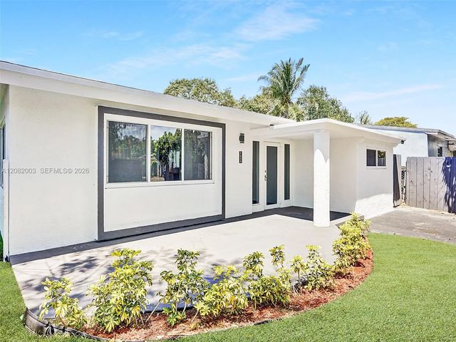 3 of 22 - 1609 Nw 7th Terrace, Fort Lauderdale, FL