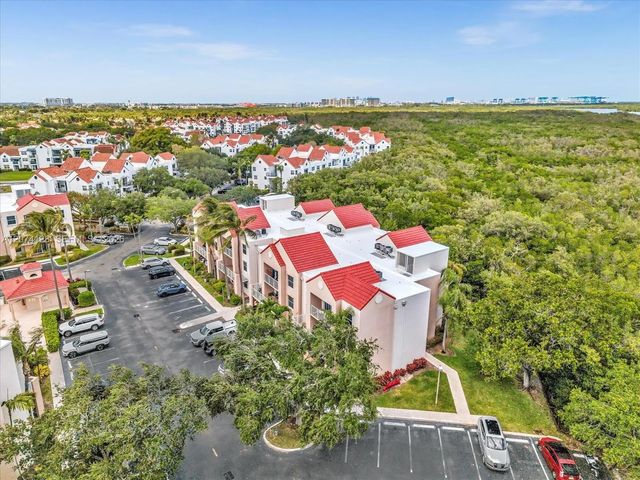 2 of 12 - 2721 Ocean Club Boulevard #201, Hollywood, FL