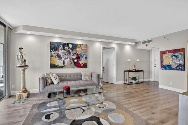 5 of 87 - 6805 Willow Wood Drive #5051, Boca Raton, FL