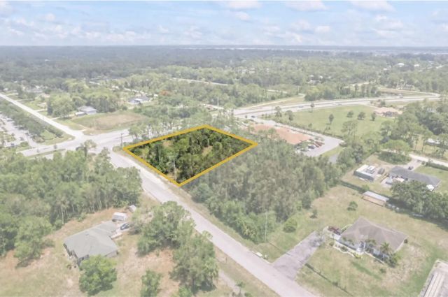 4 of 10 - 0 Orange Boulevard, The Acreage, FL