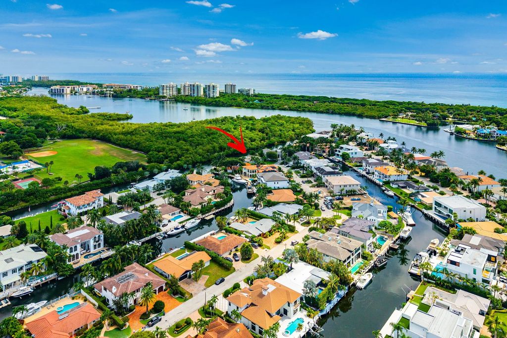 611 Phillips Drive, Boca Raton