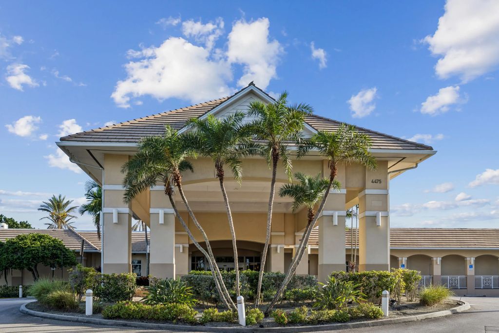 4788 Esedra Court, Lake Worth